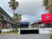 Local Plaza Mundo Tec