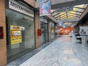 Local, Pol Universidad Romareda, Zaragoza