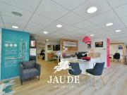 Local professionnel/ Commercial de 102 m2 Résidence...