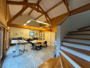 Local professionnel récent de 60 m² à louer