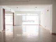 Local, Recogidas, Granada