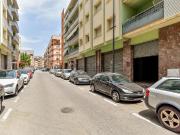 Local, Reus
