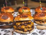 Local, Ronda Arabial, Granada