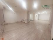 Local, Ronda Arabial, Granada