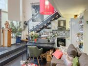 Local, Sant Just Desvern