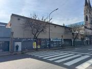Local sobre la Plaza Constitucion