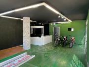 Local, Vinyols i els Arcs