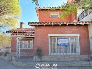 Local y casa en venta. Esquina sobre av mitre