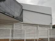 Local y mezanine en renta en Revolución