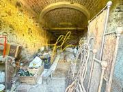 Locale commerciale da ristrutturare a Rio nell'Elba