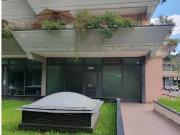 Locale commerciale da ristrutturare a Viareggio