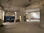 Locale commerciale da ristrutturare in piazza sempione, Roma