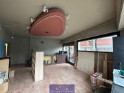 Locale commerciale da ristrutturare in viale alessandro...