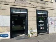 Locale commerciale in vendita a Roma, Appio Latino