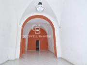 Locale commerciale in affitto a Acireale