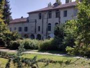 Locale commerciale in affitto a Asti