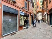 Locale commerciale in affitto a Bologna