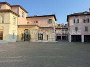 Locale commerciale in affitto a Brescia