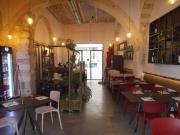 Locale commerciale in affitto a Cagliari