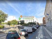 Locale commerciale in affitto a Campobasso, Centro