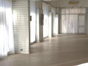 Locale commerciale in affitto a Carrara