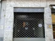 Locale commerciale in vendita a Carrara