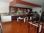 Locale commerciale in affitto a Cortona