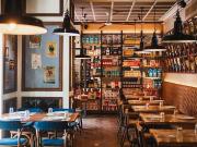 Locale commerciale in affitto a Firenze, Novoli