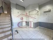 Locale commerciale in affitto a Giugliano In Campania