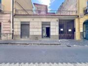 Locale commerciale in affitto a Giugliano In Campania