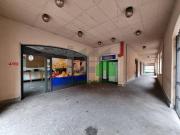 Locale commerciale in affitto a Inzago