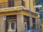 Locale commerciale in affitto a Latina