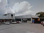 Locale commerciale in affitto a Lucca