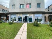 Locale commerciale in affitto a Medesano