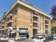 Locale commerciale in affitto a Milano