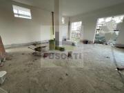 Locale commerciale in affitto a Mugnano Di Napoli