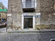 Locale commerciale in affitto a Napoli