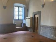 Locale commerciale in affitto a Pistoia