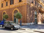 Locale commerciale in affitto a Roma