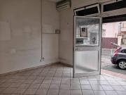 Locale commerciale in affitto a Roma