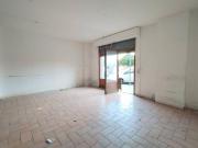 Locale commerciale in affitto a Roma