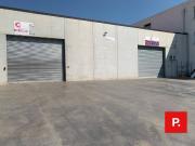 Locale commerciale in affitto a Sparanise