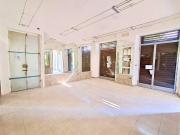 Locale commerciale in affitto a Torino