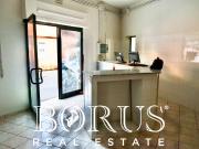 Locale commerciale in affitto a Trentola Ducenta