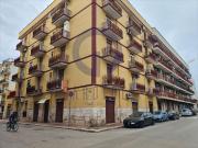 Locale commerciale in affitto in via giovanni bovio,...