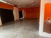 Locale commerciale in vendita a Bologna