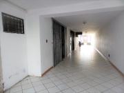 Locale commerciale in vendita a Caprarola