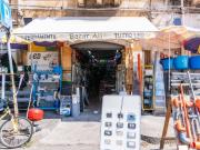 Locale Commerciale in vendita a Catania, Stazione