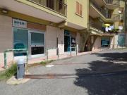 Locale commerciale in vendita a Corigliano Rossano