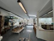 Locale commerciale in vendita a Firenze